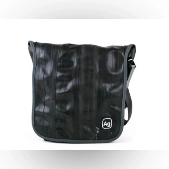 Give Back Goods Up-cycled Shoulder Bag- Made in the USA from Bicycle tubes Black - Picture 1 of 8